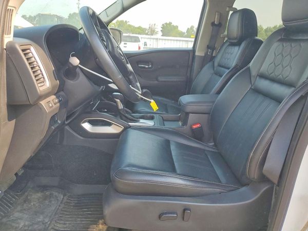 2022 NISSAN FRONTIER Crew Cab