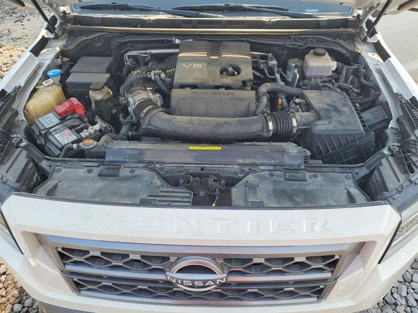 2022 NISSAN FRONTIER Crew Cab