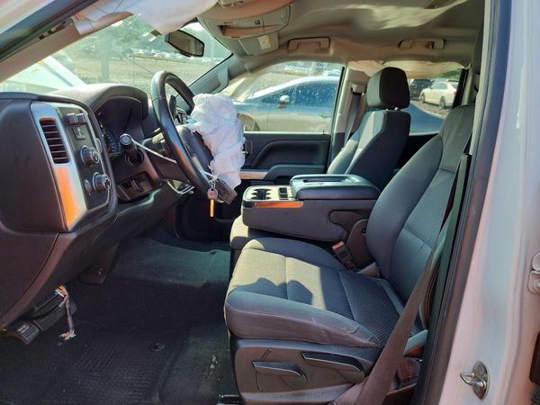 2019 CHEVROLET SILVERADO LT — DENT