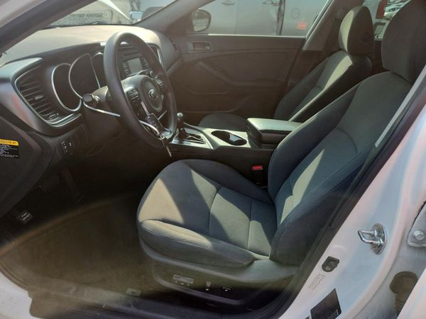 2015 KIA OPTIMA GL - Middle-low