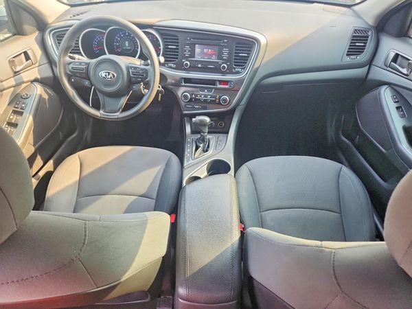 2015 KIA OPTIMA GL - Middle-low