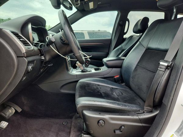 2017 JEEP GRAND CHEROKEE LAREDO 4X4
