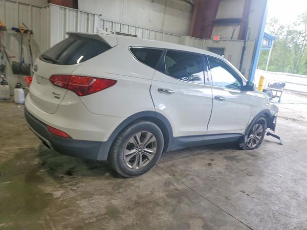2016 HYUNDAI SANTA FE Base