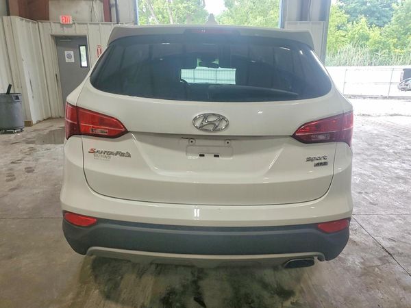 2016 HYUNDAI SANTA FE Base