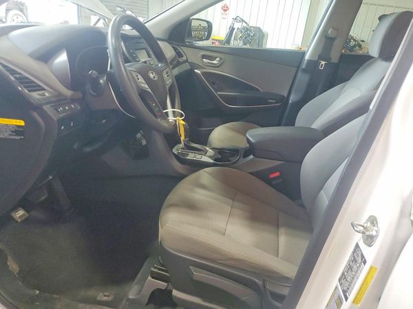2016 HYUNDAI SANTA FE Base