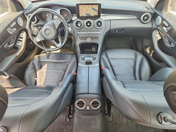 2016 MERCEDES-BENZ C C300