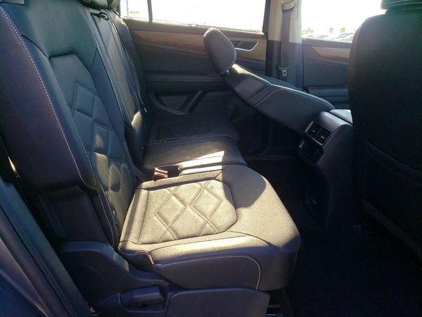 2025 VOLKSWAGEN ATLAS SE