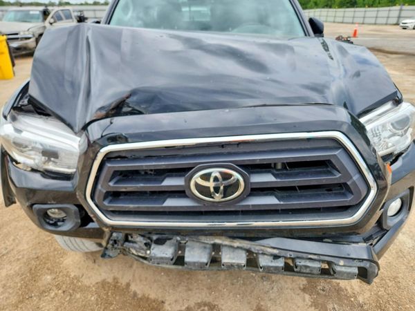 2021 TOYOTA TACOMA SR5