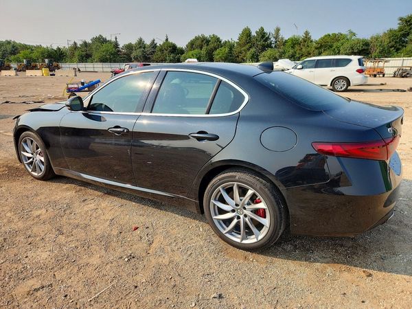 2018 ALFA ROMEO GIULIA AWD
