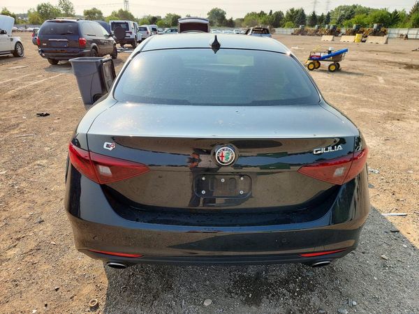 2018 ALFA ROMEO GIULIA AWD