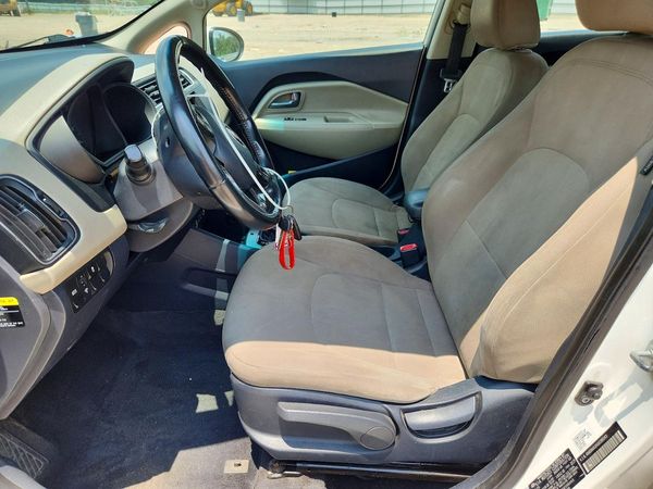 2016 KIA RIO