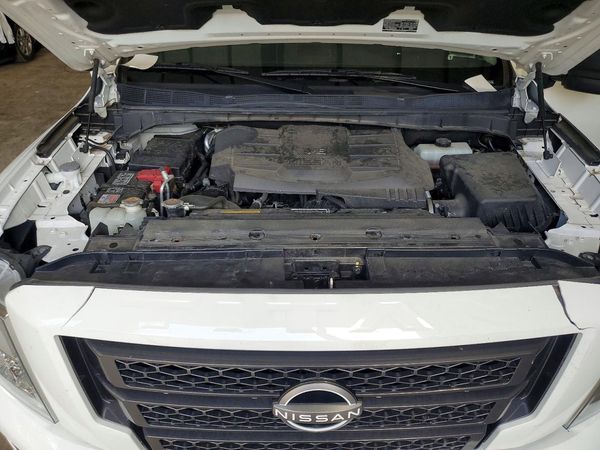 2023 NISSAN TITAN Crew Cab
