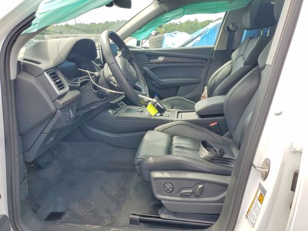 2020 AUDI Q5 E