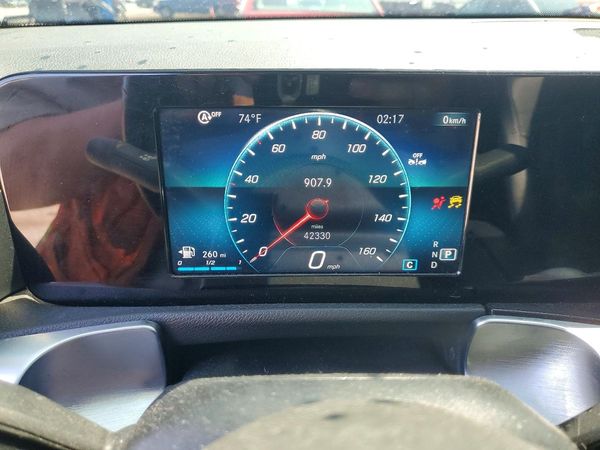 2021 MERCEDES-BENZ GLB GLB250-4M