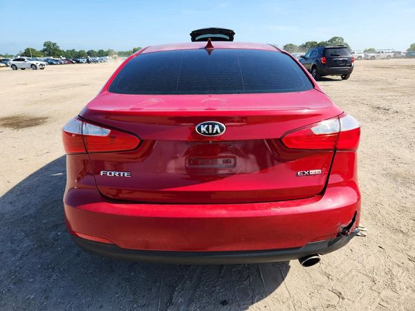 2016 KIA FORTE
