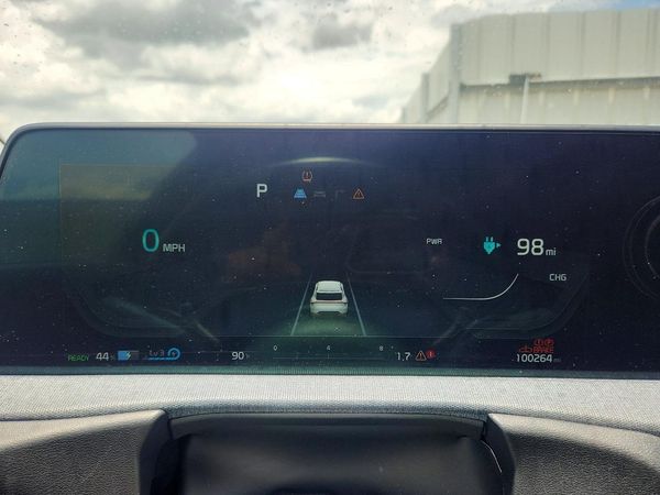 2024 KIA EV6 Light, Wind