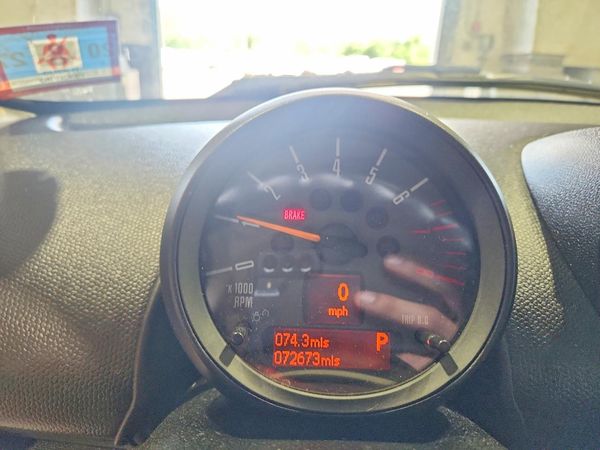 2016 MINI COOPER