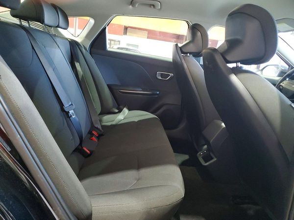 2026 KIA K4 LX, LXS