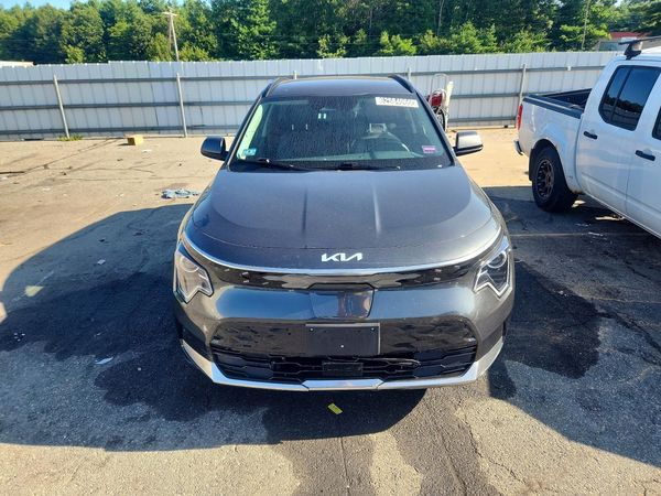 2024 KIA NIRO Wind
