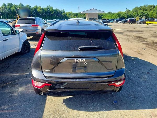 2024 KIA NIRO Wind