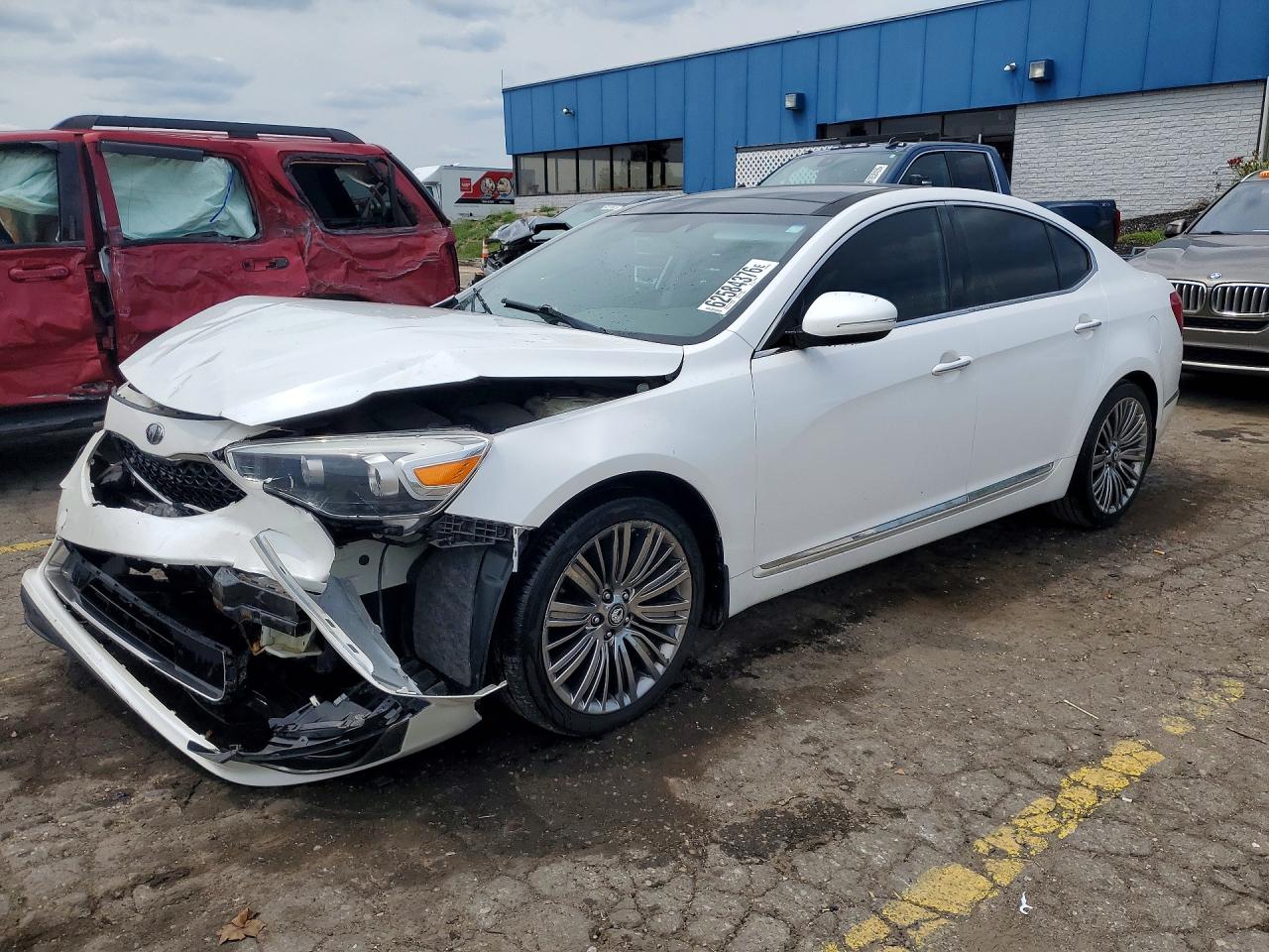 2014 KIA CADENZA