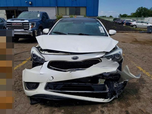 2014 KIA CADENZA