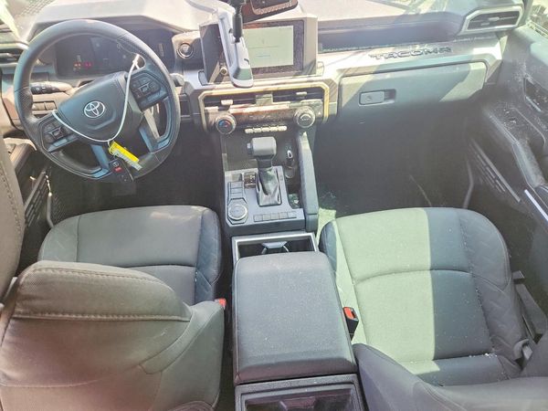 2025 TOYOTA TACOMA