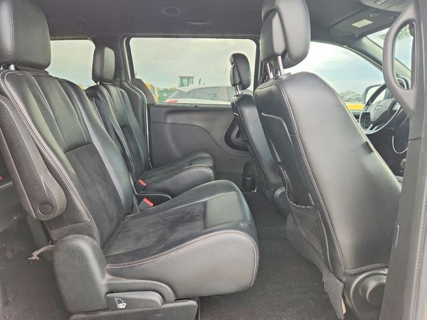 2018 DODGE GRAND CARAVAN SXT
