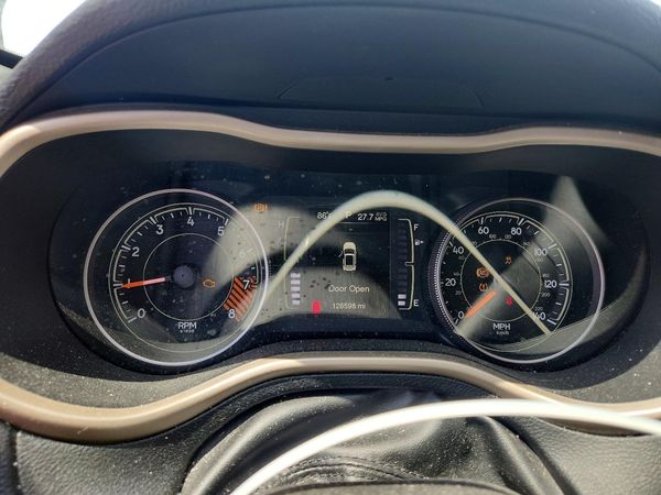 2015 JEEP CHEROKEE LATITUDE 4X4