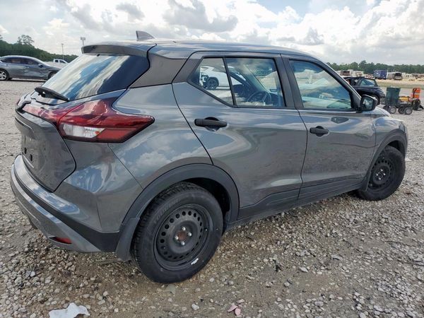 2022 NISSAN KICKS S