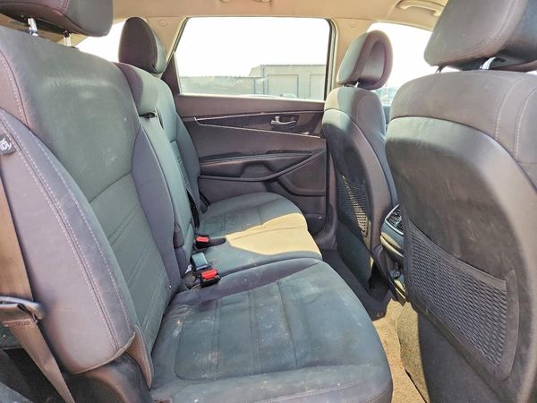 2016 KIA SORENTO
