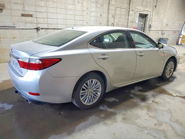 2014 LEXUS ES