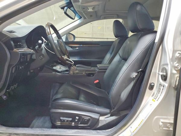 2014 LEXUS ES