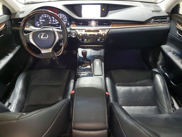 2014 LEXUS ES