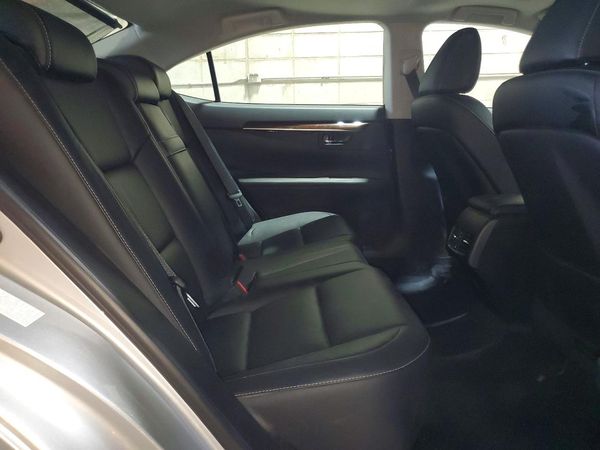 2014 LEXUS ES