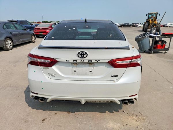 2020 TOYOTA CAMRY XSE