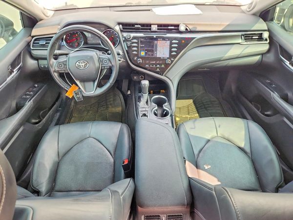 2020 TOYOTA CAMRY XSE
