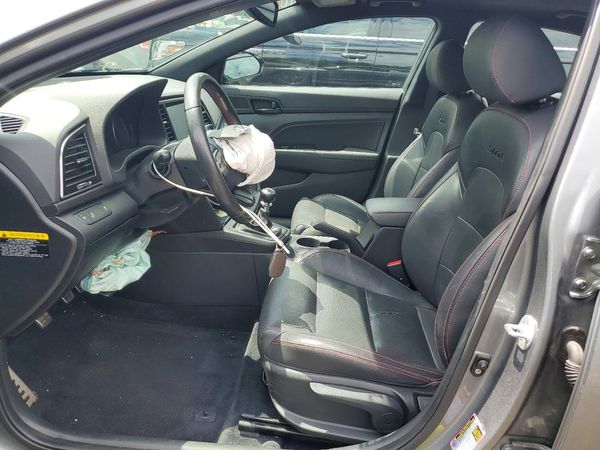 2017 HYUNDAI ELANTRA