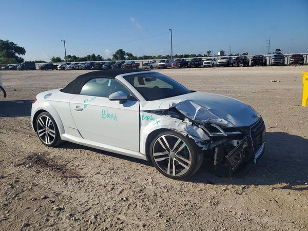 2020 AUDI TT quattro