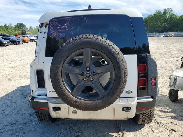 2022 LAND ROVER DEFENDER 110 SE