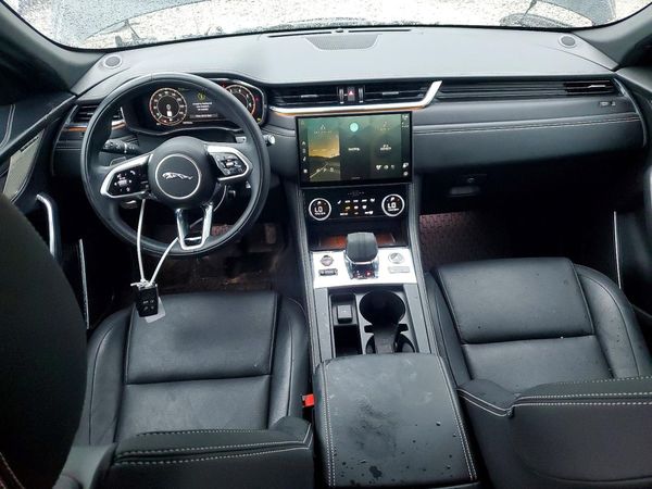 2024 JAGUAR F-PACE P400 R-Dynamic S