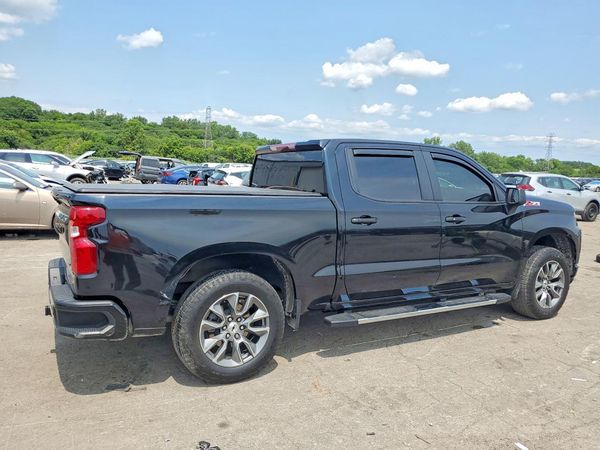 2022 CHEVROLET SILVERADO RST