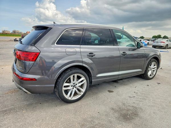 2018 AUDI Q7