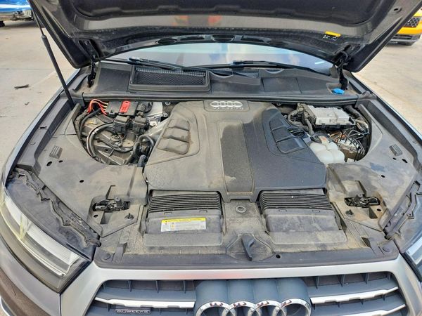 2018 AUDI Q7