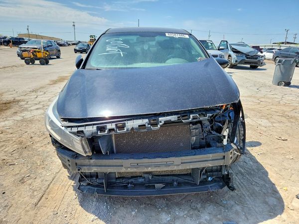 2018 KIA FORTE LX Base