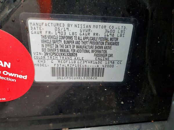 2019 NISSAN KICKS — VINS