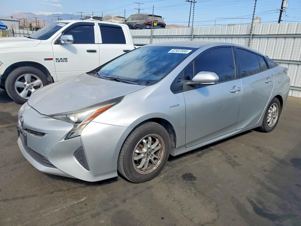 2016 TOYOTA PRIUS One/Two