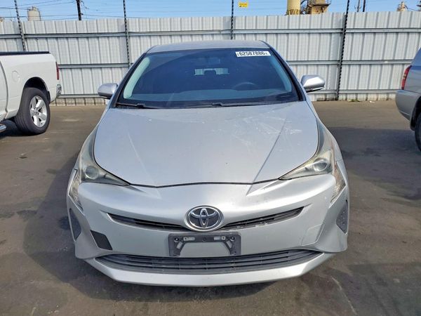 2016 TOYOTA PRIUS One/Two