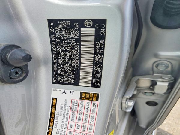 2016 TOYOTA PRIUS One/Two