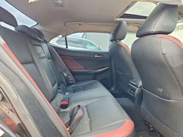 2018 LEXUS IS